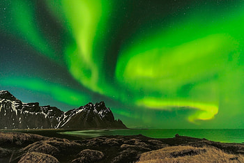 Winter night, Water, Mountains, Snow, Aurora HD wallpaper