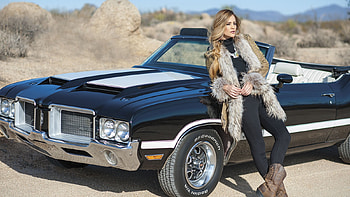 Cowgirl Fashion, cowgirl, blonde, car, Cutlass, fashion, convertible, Oldsmobile, desert, Oldsmobile Cutlass, boots HD wallpaper