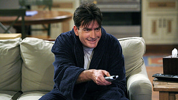 TV show recommendations, Similar humor, Addictive sitcom, Streaming platforms HD wallpaper