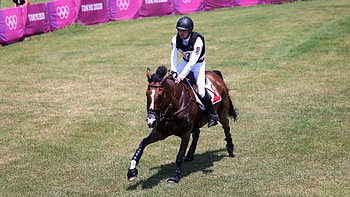 Robin Godel, Equitation HD wallpaper