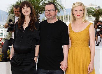 Lars von Trier, Charlotte Gainsbourg, Kirsten Dunst, Iconic collaborations HD wallpaper