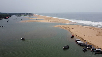 Trivandrum Backwaters, Trivandrum, ocean, drone, India, Kerala, graphy HD wallpaper