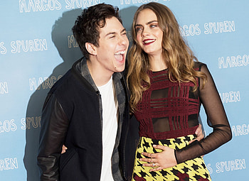 Cara Delevingne, Nat Wolff, Goofiest moments, InStyle HD wallpaper