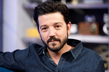Diego Luna, Star Wars show, Exciting details, Captivating journey HD wallpaper