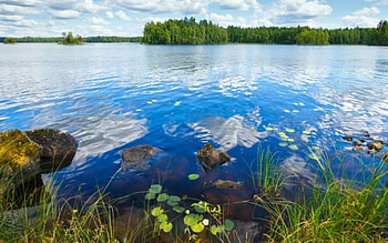Sky in the lake water, island, horizon, plants, awesome, , reflections, nice, line, reflex, isle, calm, mirror, white, landscape, grass, lake, panorama, rock, clear water, green, nature, blue, natural, graphy, amazing, , 1440x900, beautiful, stone, cool, clouds, sky HD wallpaper