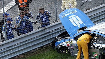 Dover Winners & Losers: Danica Patrick misses big wreck; Dale Earnhardt Jr. not so lucky | Sporting News HD wallpaper