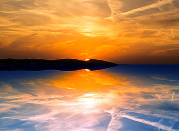 Dreamy Sunset Reflection Sea Clouds, sunset, reflection, sea, clouds, nature HD wallpaper