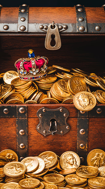 Royal Treasures: A Stunning , crown, coin, treasure chest HD phone wallpaper