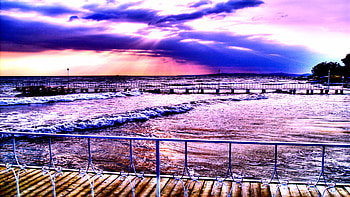 Gushing Flow Of Wave, reflection, sky, railing, platform, sun, wave, ray, ocean HD wallpaper