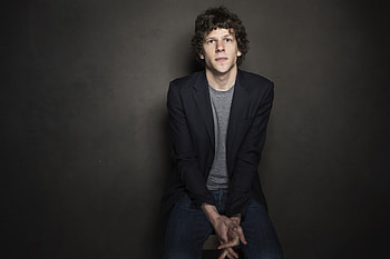 Jesse Eisenberg, Intense portrayals, Diverse filmography, Memorable characters HD wallpaper