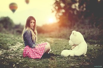 Girl With Teddy Bear, girls, teddy-bear, graphy HD wallpaper