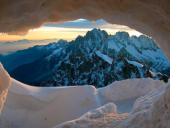 Mountains Winter, blue, art , white, grey, beautiful, snow, yellow, sky, mountains, ice HD wallpaper