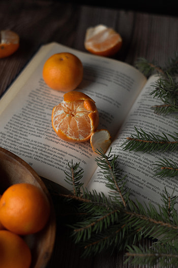 Food, Tangerines, Branches, Spruce, Fir, Fruit, Citrus, Book HD phone wallpaper