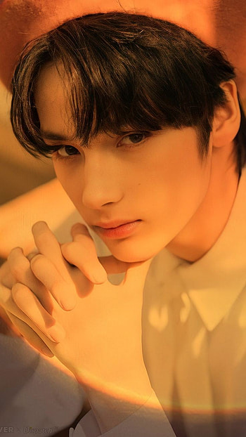 Huening Kai, txt, kpop, hueningkai HD phone wallpaper