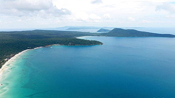 Koh Rong Samloem , Cambodia island beach, Bungalows HD wallpaper