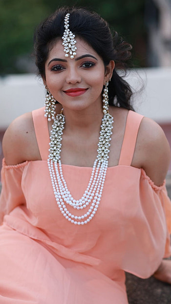 Athulya ravi, tamil actress, model HD phone wallpaper