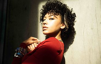 Andy Allo, Interview, Life after death, Memorable moment HD wallpaper