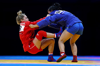 Anfisa Kapayeva vs Daniela Mihaela Chiss, Sambo HD wallpaper