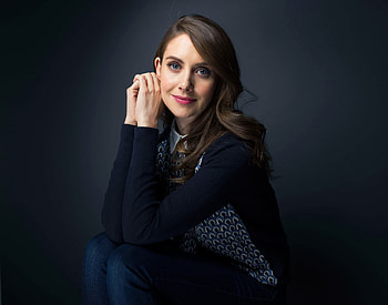 Alison Brie, Celebrity, Actress, American, Blue Eyes, Brunette, Smile HD wallpaper