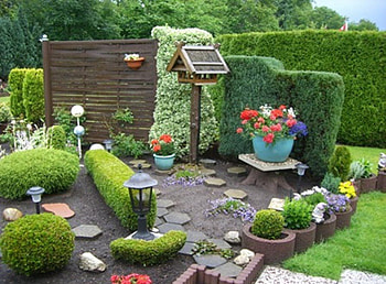 beautiful garden, stairs, box, planters, fence, flowers HD wallpaper