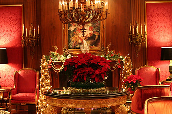 Christmas style, room, sitting, with, fireplace, christmas-decorated HD wallpaper
