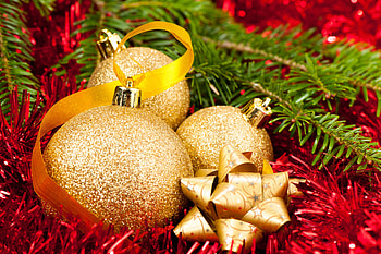 Christmas Balls, winter, holidays, happy holidays, beauty, xmas, holiday, christmas decoration, winter time, magic christmas, new year, merry christmas, magic, beautiful, happy new year, decoration, pretty, christmas, decorations, grap, lovely HD wallpaper