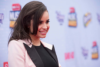 Sofia Carson, Celebrity, Wide HD wallpaper