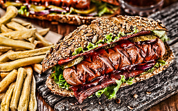 Grilled sausage, Hot dog HD wallpaper
