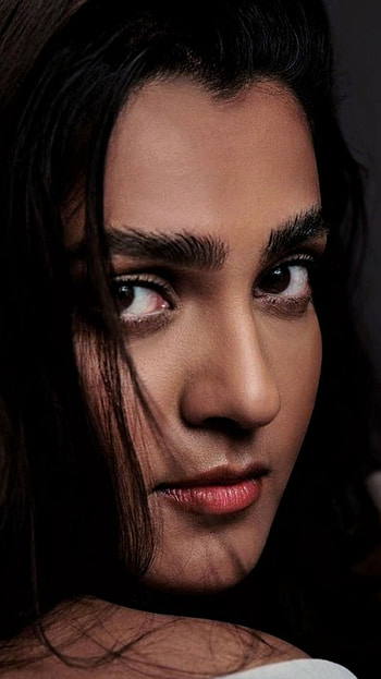 Parvati Menon, mallu actress, sexy gorgeous HD phone wallpaper