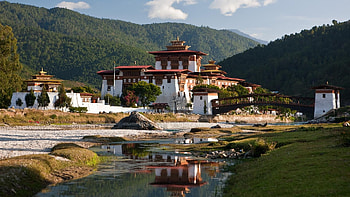 Paro Valley, Bhutan, Bhutan Axis Holidays, Nepal Travel HD wallpaper