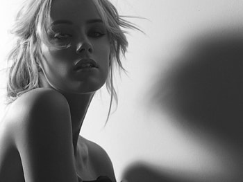 Amber Heard Monochrome, amber-heard, celebrities, girls, monochrome, black-and-white HD wallpaper