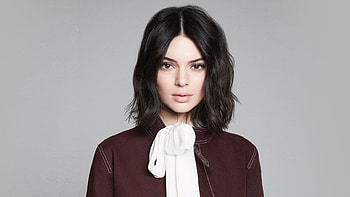 Kendall Jenner Longchamp Fall, kendall-jenner, model, girls, celebrities HD wallpaper