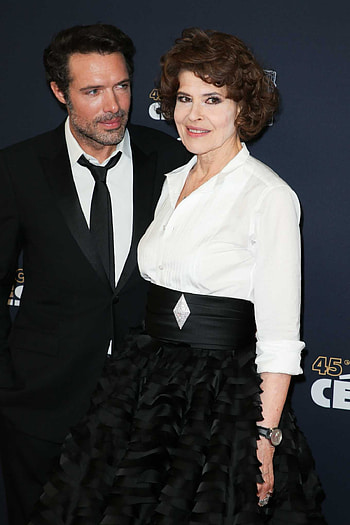 Fanny Ardant, Csar Awards, Parisian glamour, Star-studded night HD phone wallpaper