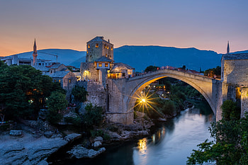 Bosnia town, River lights, Bridge evening, Mostar HD wallpaper