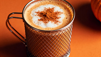 Pumpkin Spice Latte Dream, pumpkin spice latte, Cappuccino, mug, cinnamon, foam HD wallpaper