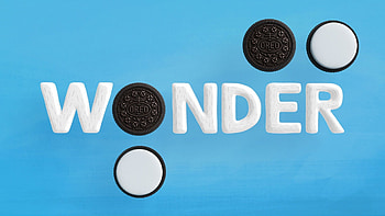 Oreos on , for foodies, Sweet backgrounds, Tasty cravings HD wallpaper