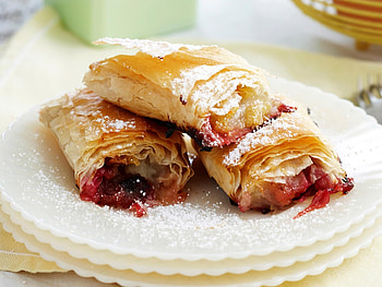 Apple rhubarb strudel, Irresistible rolls, Baked delight, Rhubarb dessert HD wallpaper