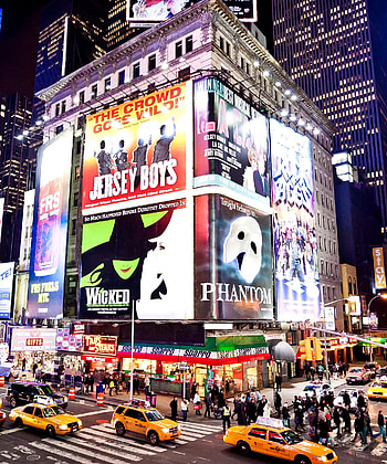 Broadway, NYC shutdown, The Met museums closed, Unprecedented measures HD phone wallpaper