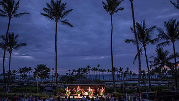Big Island luau shows, Cultural events, Island tradition, Hawaiian celebration HD wallpaper
