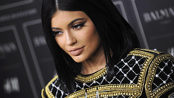 Kylie Jenner, Baby number 2, First , After birth HD wallpaper
