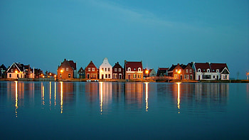 Waterfront houses, sea, architecture, reflection, graphy, water, ocean HD wallpaper