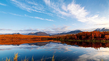 autumn reflections, reflection, clouds, trees, mountains, lake HD wallpaper