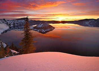 Sunrise-in-Crater, in-crater, , beautiful, lake, sunrise HD wallpaper