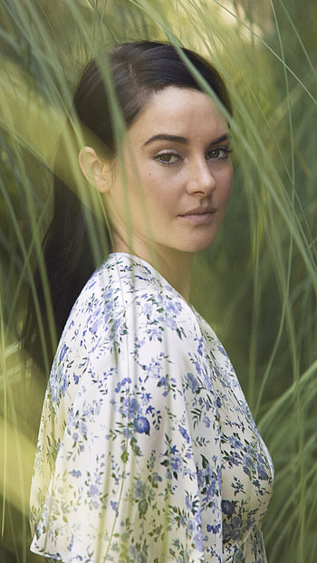 Shailene Woodley, Sony Xperia X, 2018 HD phone wallpaper
