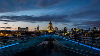 St. Paul's Cathedral, Millennium Bridge, ultra , Background HD wallpaper