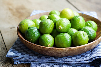 Lime, Florida Key lime, Regular lime, Southern Living HD wallpaper