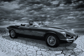 Classic Car, cabriolet, great britain, classic, british, car, nostalgia, historical, automobile, england, jaguar, convertible, road, auto, romantical HD wallpaper