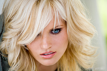 DO BLONDS HAVE MORE FUN, silkey, beautiful, blonde, hair HD wallpaper