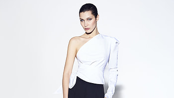 2018 Bella Hadid hoot , bella-hadid, celebrities, girls, model HD wallpaper