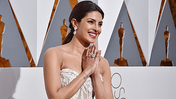 Oscars, Glitz and glamour, Hollywood stars, Red carpet elegance HD wallpaper